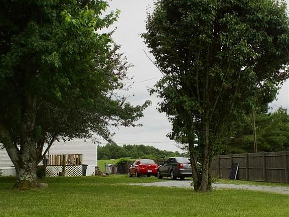 2nd image of 7643 Liberty Rd