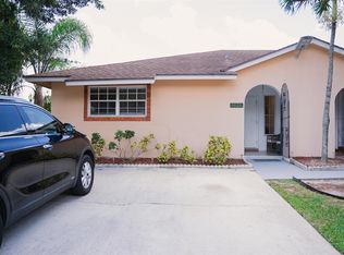 1425 Riverside Cir, Wellington, FL 33414
