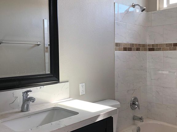 2nd image of 3470 Monroe Ave APT 2