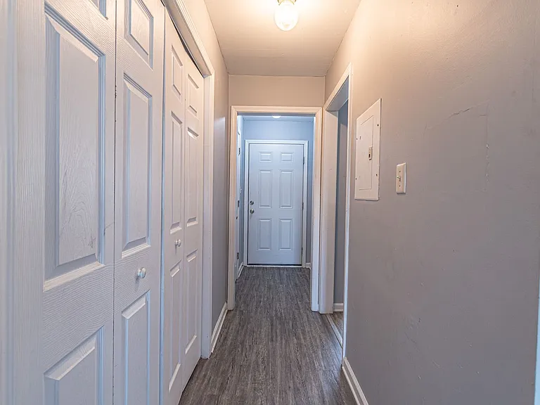 203 Tree Line Dr — Photo 10