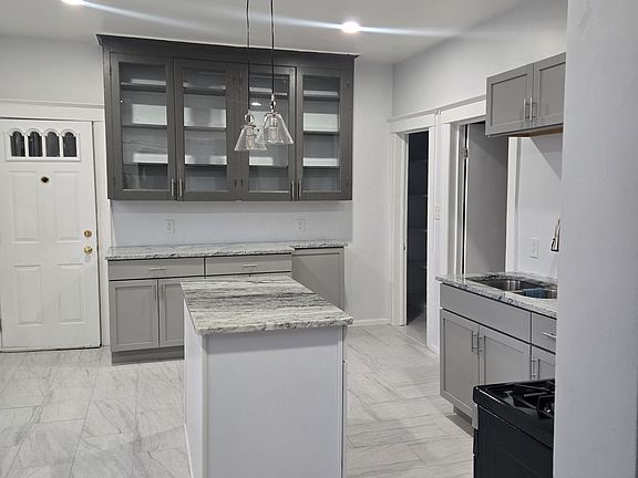 2nd image of 4528 Van Dyke St #2