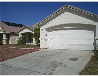 2nd image of 2804 Evelyn Lake Ct