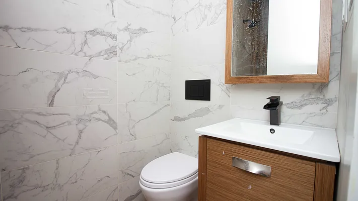 Rented by Nooklyn NYC LLC | media 32