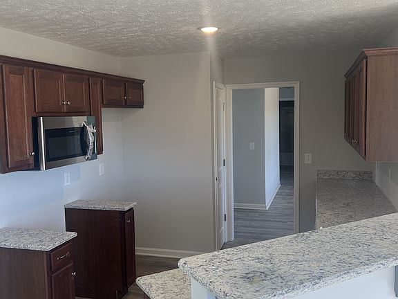 3rd image of 119 Hidden Cir Lot 59