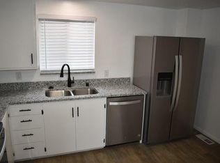 2244 E 3380 S, Salt Lake City, UT 84109