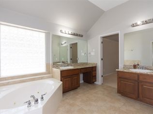 5612 Medicine Creek Dr, Austin, TX 78735