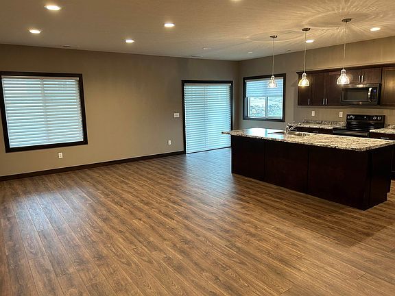 2nd image of 1850 23rd St #13