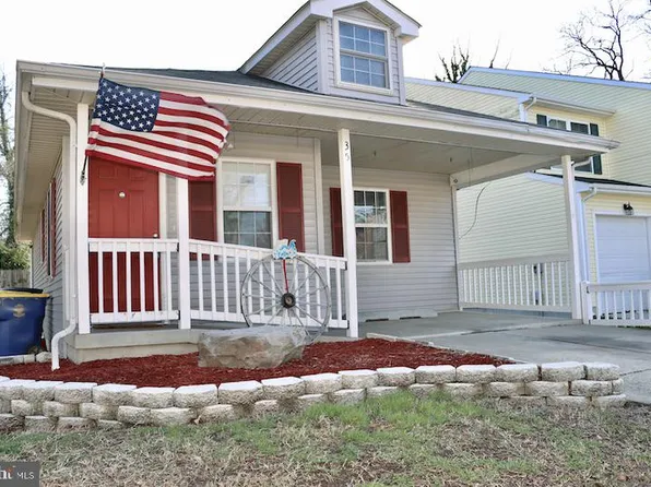 35 S Queen St, Dover, DE 19904