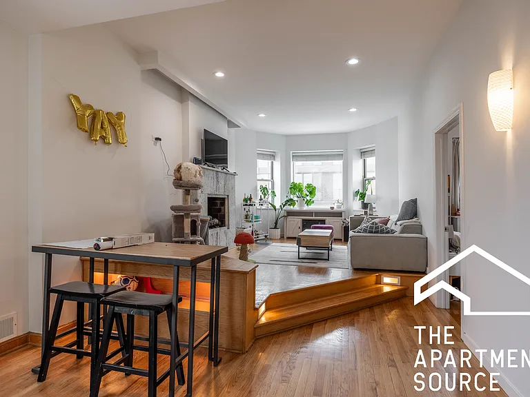 1806 W Grand Ave #3F — Photo 4