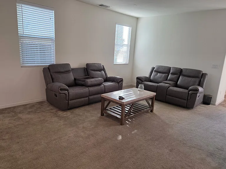 Scenic Point Pl — Photo 9