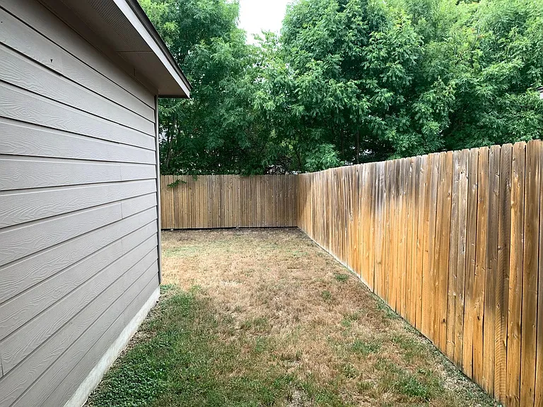 1205 Old FM 306 — Photo 19