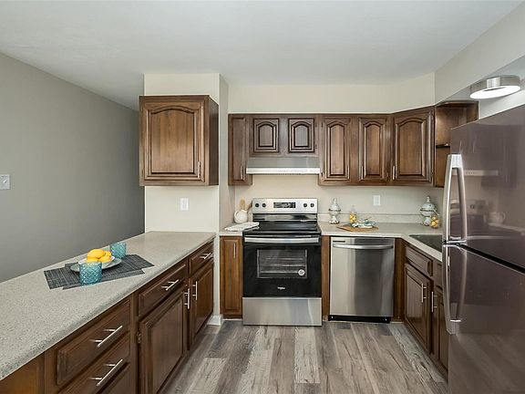 5th image of 1448 Criterion Ave