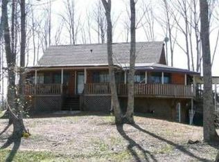 5283 Hollywood Rd, Appomattox, VA 24522