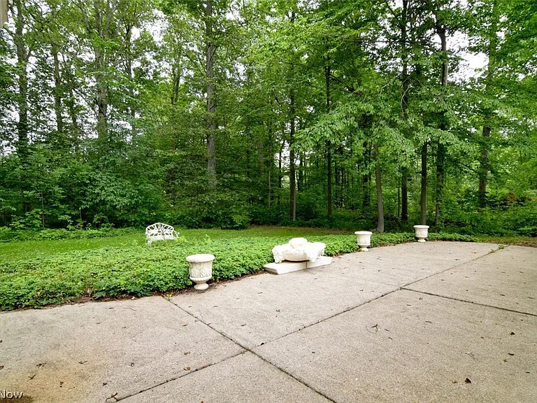 32049 Gates Mills Blvd — Photo 36