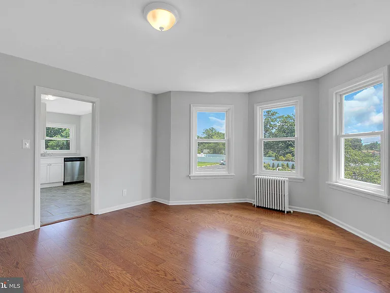 121 E Browning Rd #2 — Photo 7