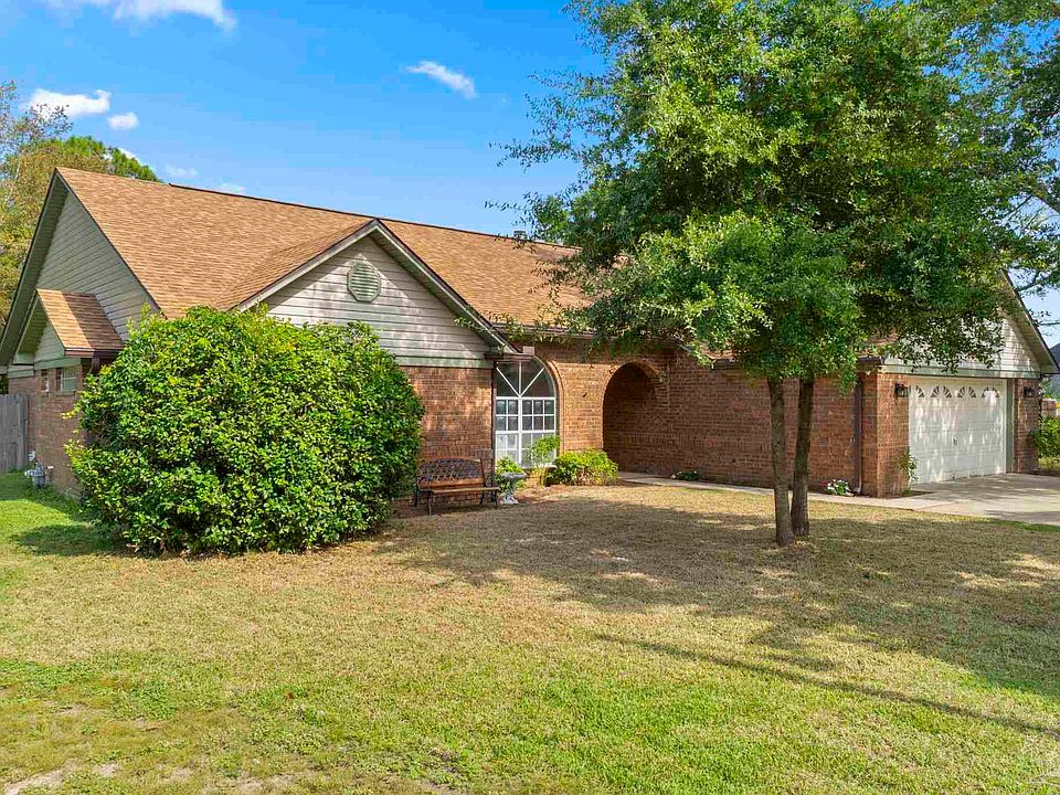 1st image of 2840 Semoran Ct