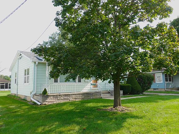 3rd image of 1525 Clay St