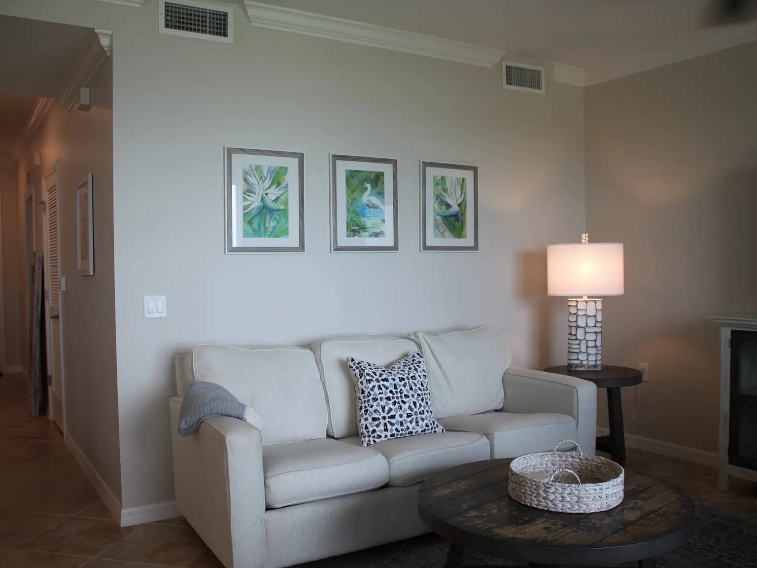 2 bed, 1283 sqft, $2,250 — Photo 2