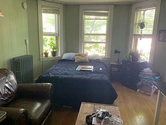 2nd image of 51 Park St APT 11