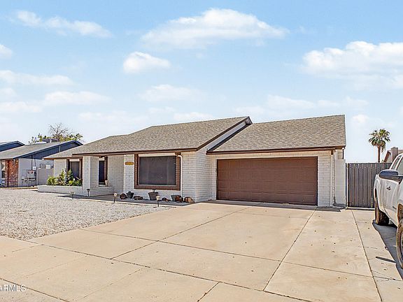 3rd image of 6231 W RIVIERA Drive