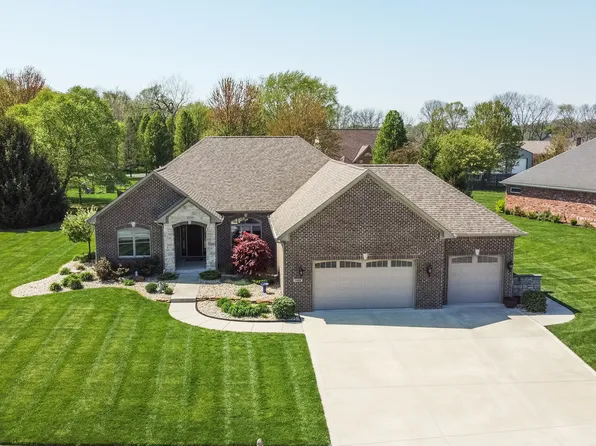 1426 Manchester Dr, Danville, IN 46122