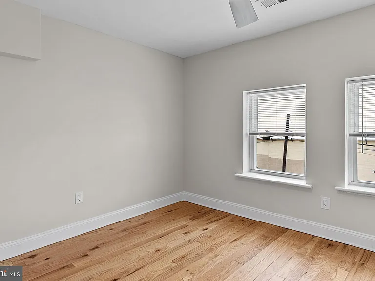 2625 Ellsworth St — Photo 19