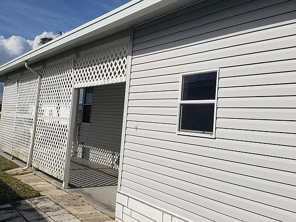 4th image of 7671 Great Bear Lake Dr