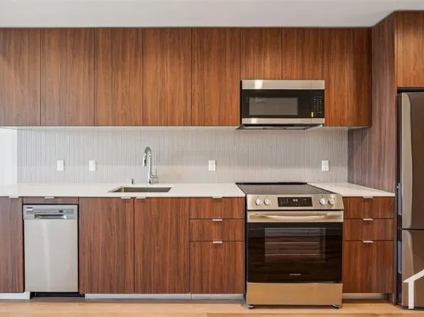 10431 Santa Monica Blvd #209, Los Angeles, CA 90025