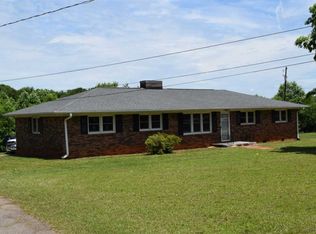 315 Graham Chapel Rd, Cowpens, SC 29330