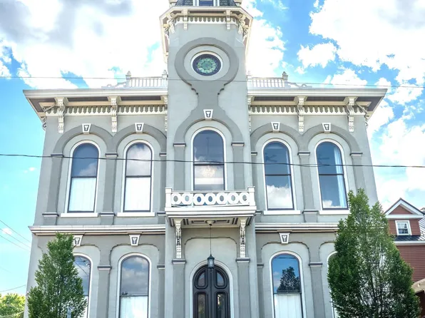 46 S Main St, Muncy, PA 17756