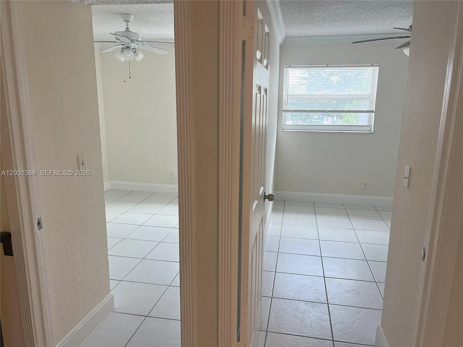 Coral Springs Estate Town — Photo 4
