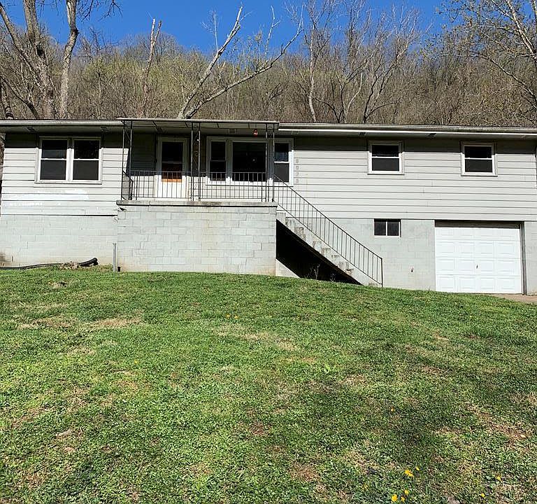 8029 Orangeburg Rd Maysville Ky 41056 Mls 38193 Zillow