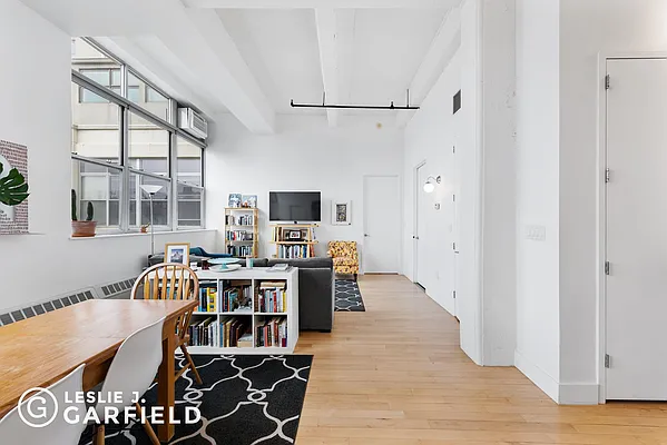 Sold by Leslie J. Garfield | media 20