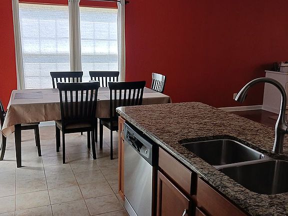 Kitchen / Dining Room-