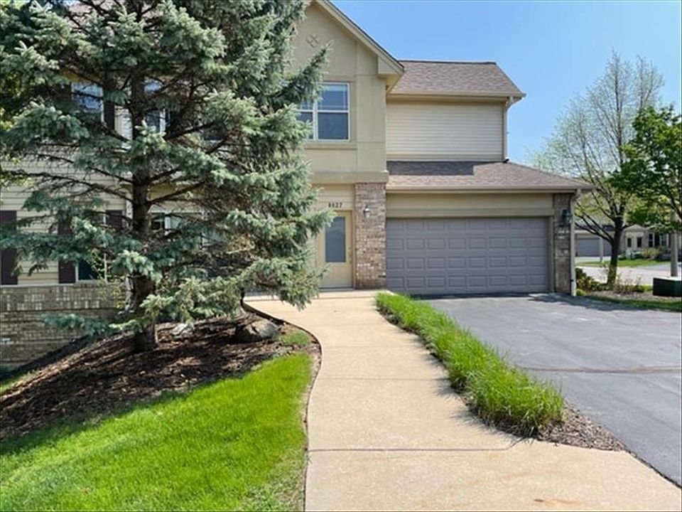 1st image of 8627 S Deerwood Ln