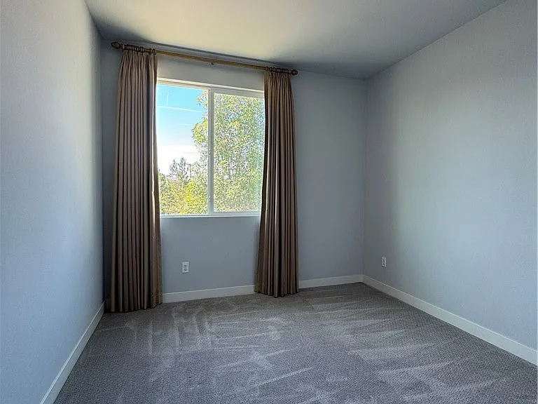 1596 Sweetgum Ln — Photo 13