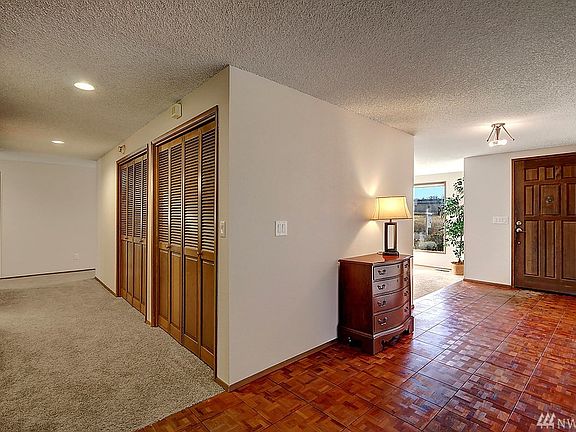 4th image of 12108 Cochise Ln SW