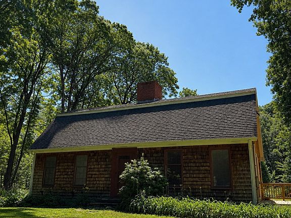 2nd image of 16 Flint Rd
