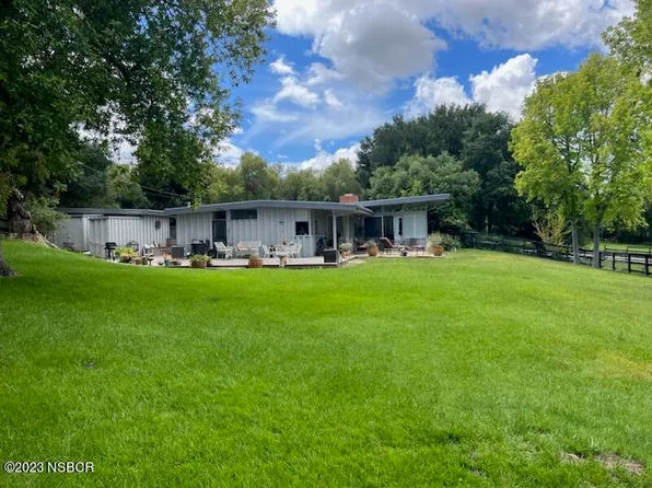 2345 Janin Way, Solvang, CA 93463