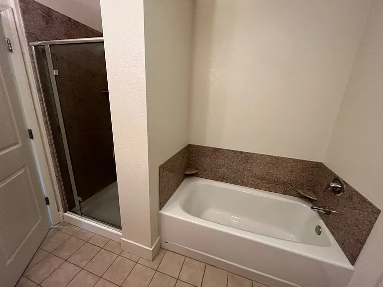 1556 Brunswig Ln — Photo 16