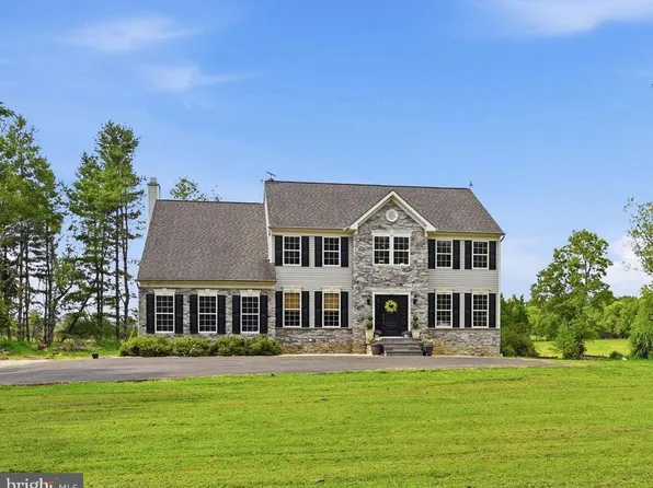 39320 Tollhouse Rd, Lovettsville, VA 20180
