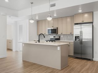 226 N Cliffside Dr #L100, Hurricane, UT 84737