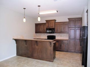 426 Kreisel Dr, Raymore, MO 64083