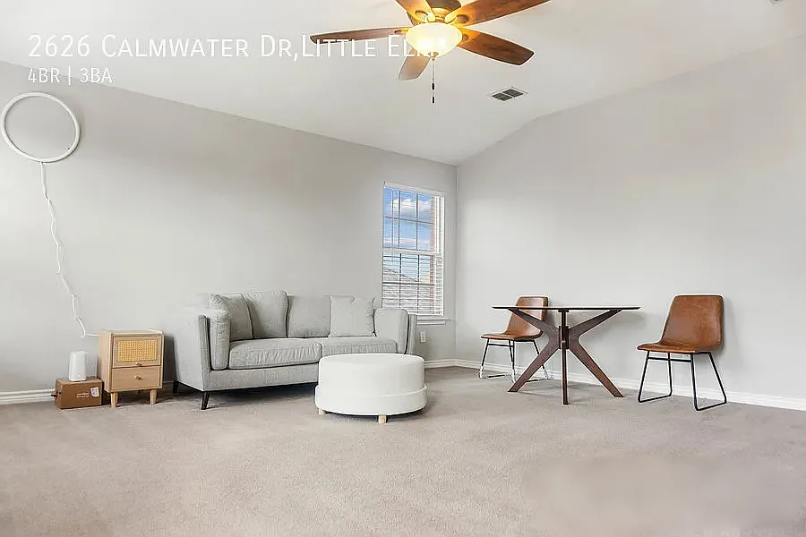 4 bed, 2441 sqft, $2,795 — Photo 3