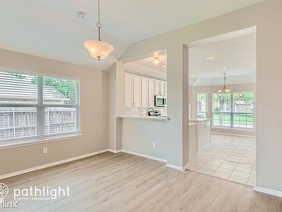 3rd image of 6713 Westover Dr