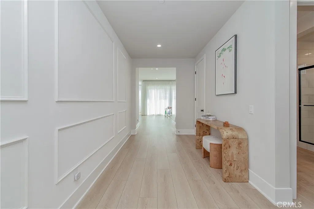 1 bed, 300 sqft, $1,790 — Photo 3