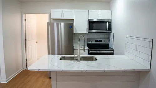 208 Fayette St #4 Photo 1