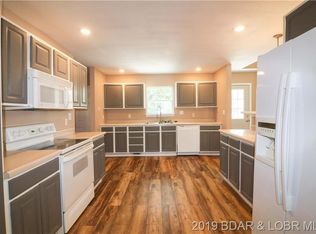 420 Arthur Dr, Camdenton, MO 65020