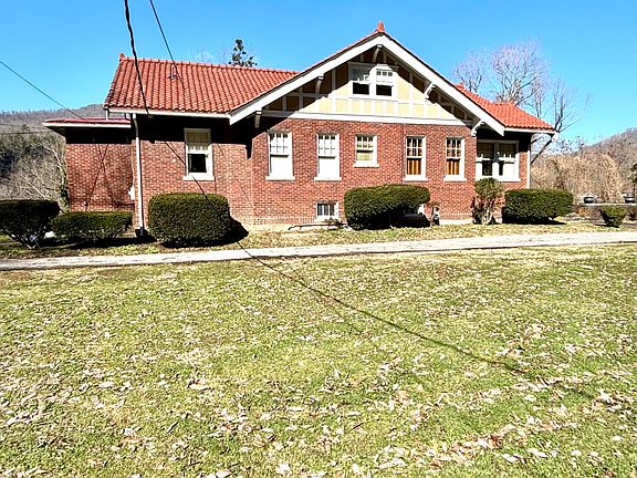 4th image of 501 Kanawha Falls Rd