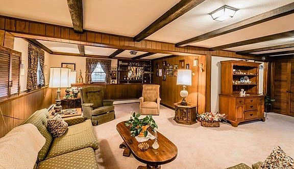 5th image of 43 Woodside Ln